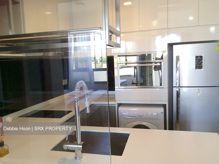 Woodhaven (D25), Condominium #214149491
